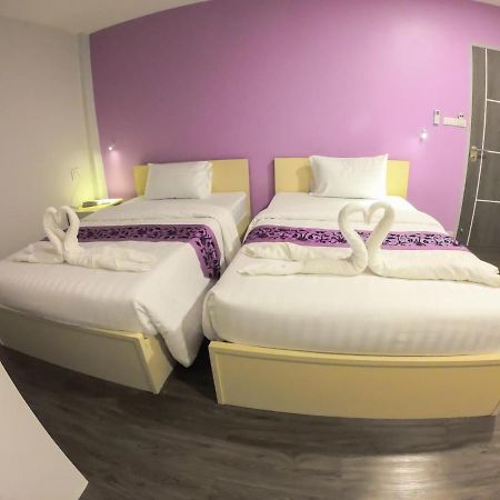 Thap Sakae Hotel Exterior foto